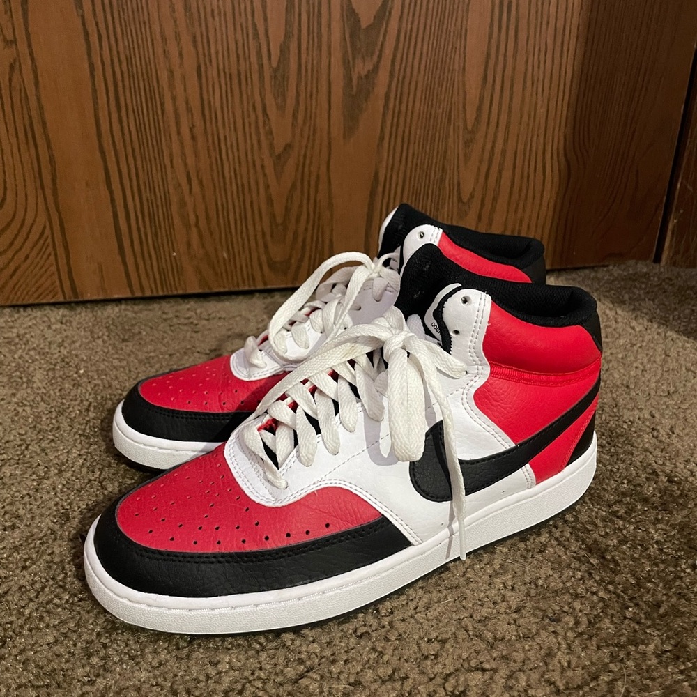 Nike Court Vision Mids